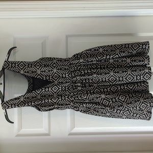 Forever 21 womens small Mini Dress Aztec Print Sleeveless Casual Party Dress 126